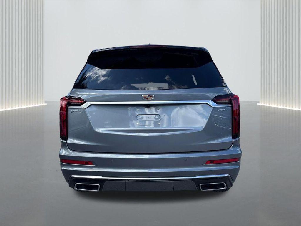 used 2022 Cadillac XT6 car, priced at $36,755