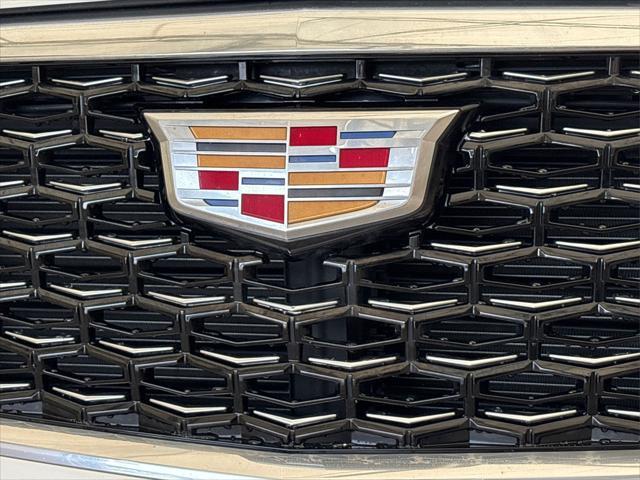 used 2024 Cadillac XT4 car, priced at $34,400