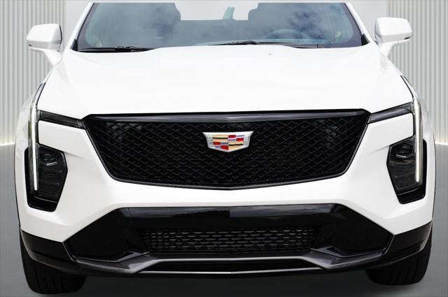 new 2024 Cadillac XT4 car, priced at $38,241