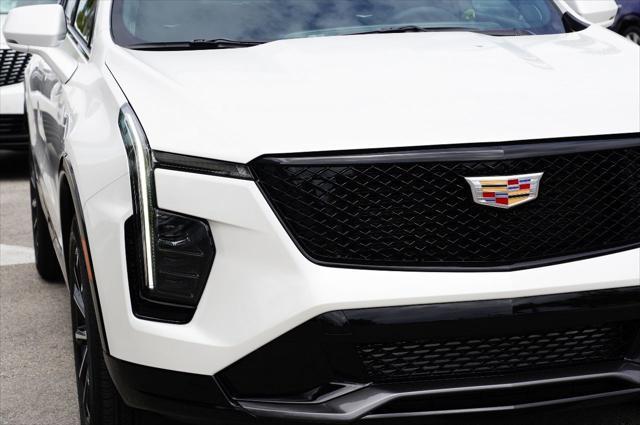 new 2024 Cadillac XT4 car, priced at $38,241