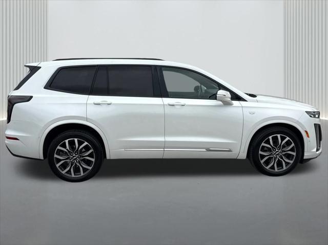 used 2021 Cadillac XT6 car, priced at $32,000
