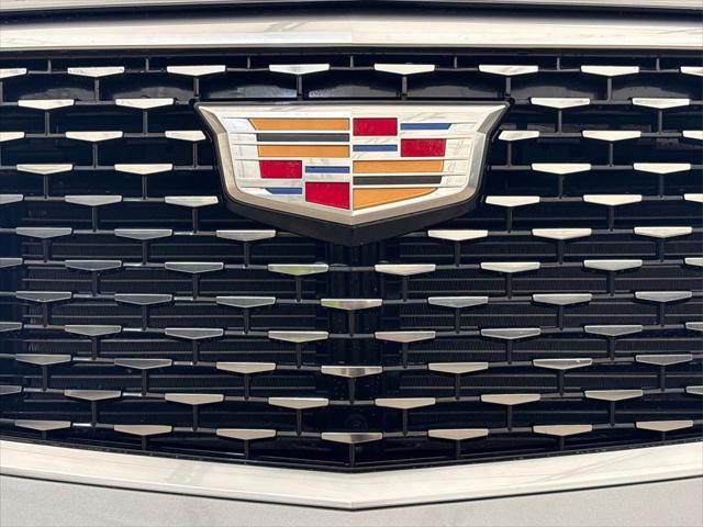 new 2025 Cadillac XT6 car, priced at $52,350