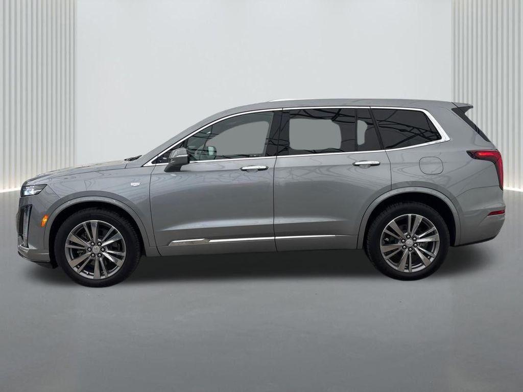 new 2025 Cadillac XT6 car, priced at $52,350