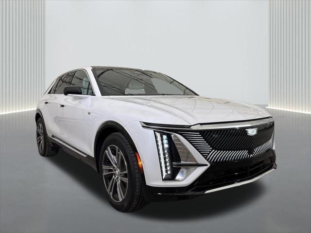 new 2025 Cadillac LYRIQ car, priced at $61,215