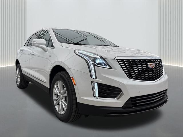 new 2025 Cadillac XT5 car, priced at $45,415