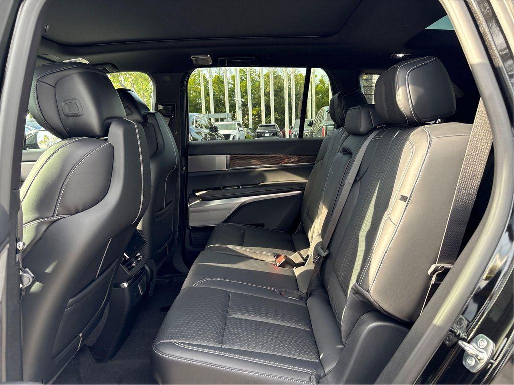 new 2026 Cadillac VISTIQ car, priced at $79,715