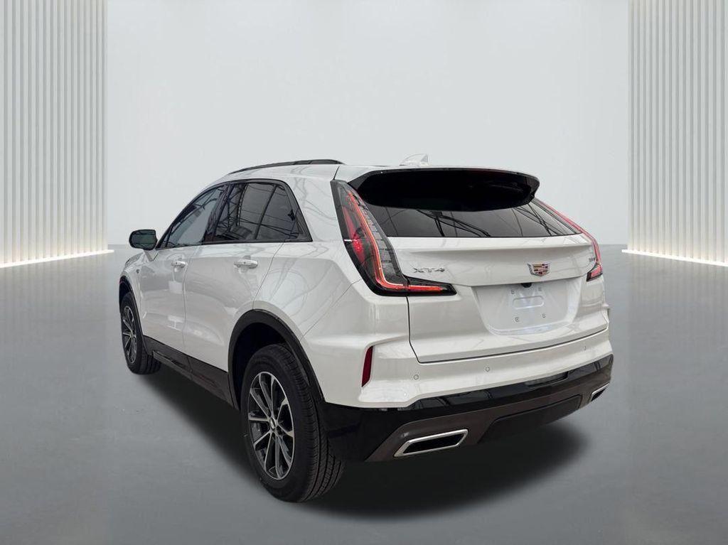 new 2025 Cadillac XT4 car, priced at $40,300