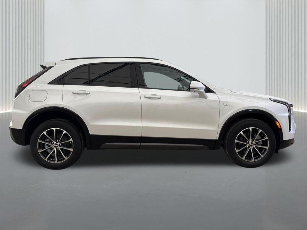 new 2025 Cadillac XT4 car, priced at $40,300