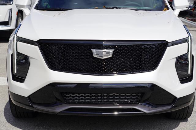 new 2024 Cadillac XT4 car, priced at $39,991