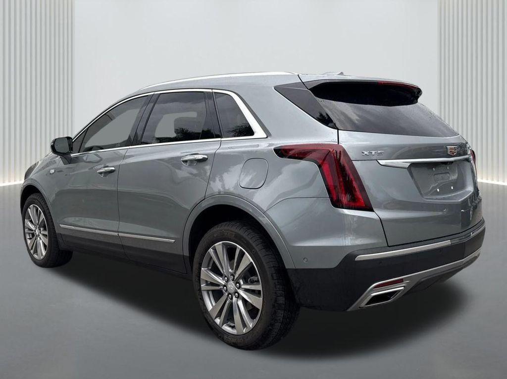 used 2024 Cadillac XT5 car, priced at $42,249