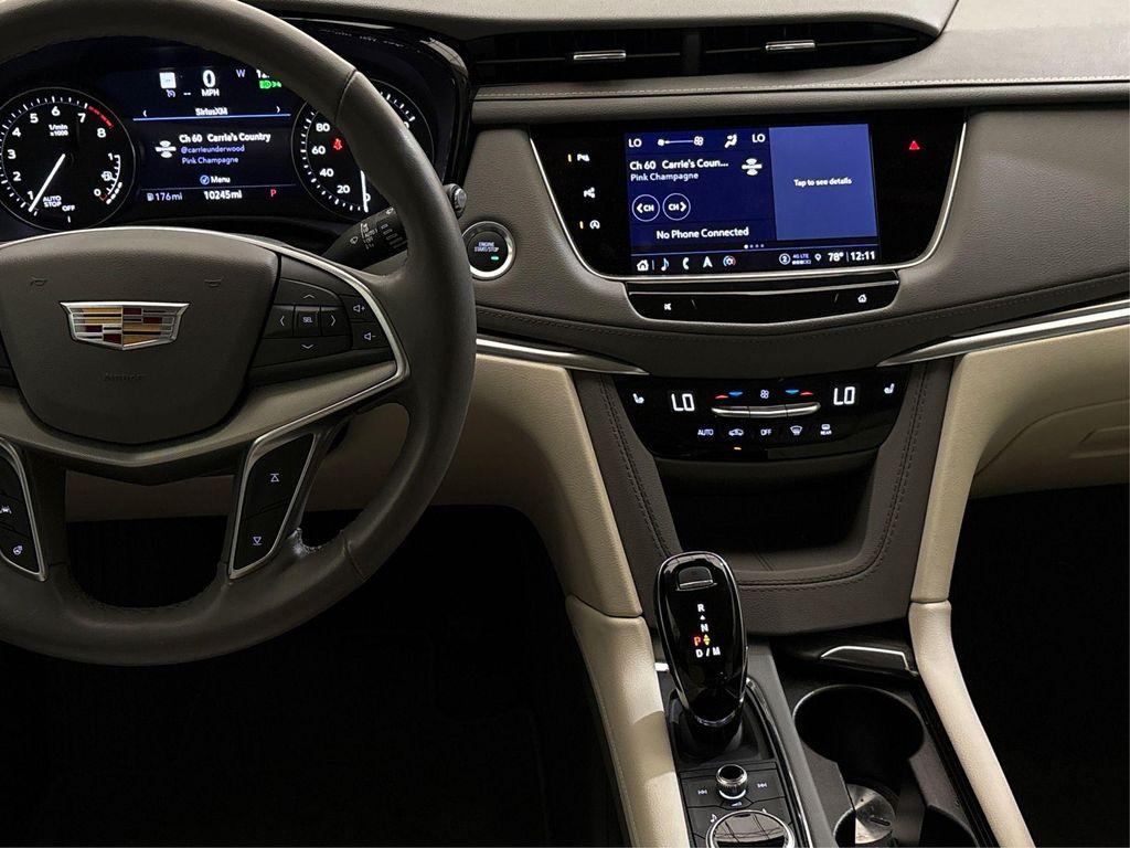 used 2024 Cadillac XT5 car, priced at $42,249