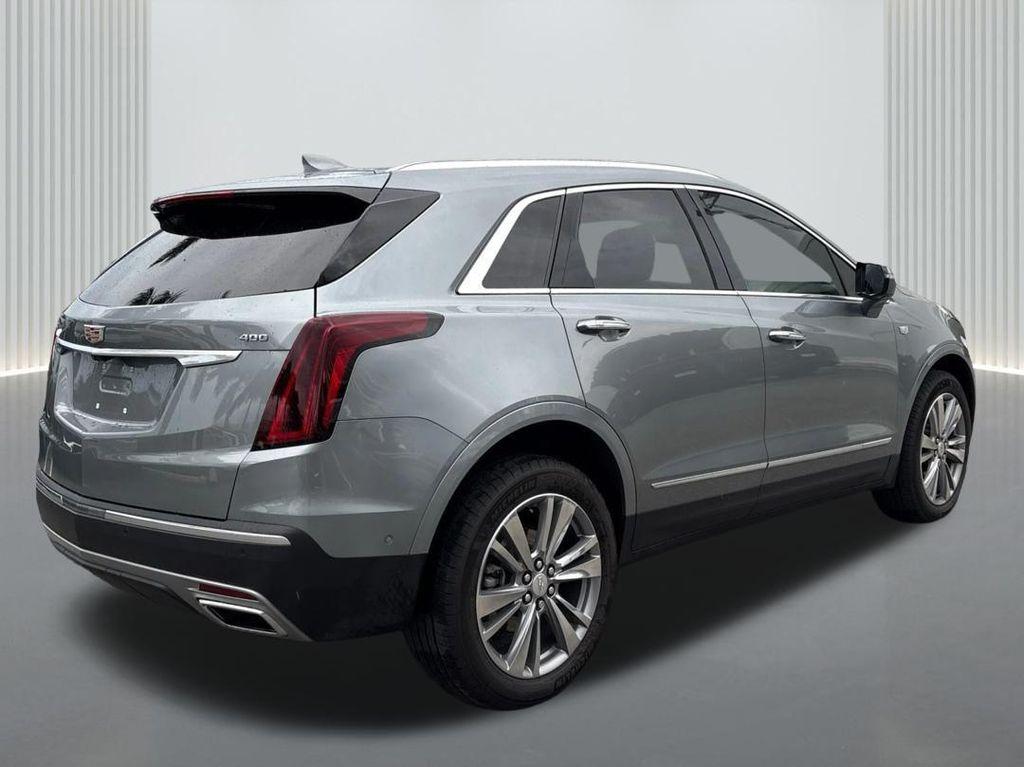 used 2024 Cadillac XT5 car, priced at $42,249