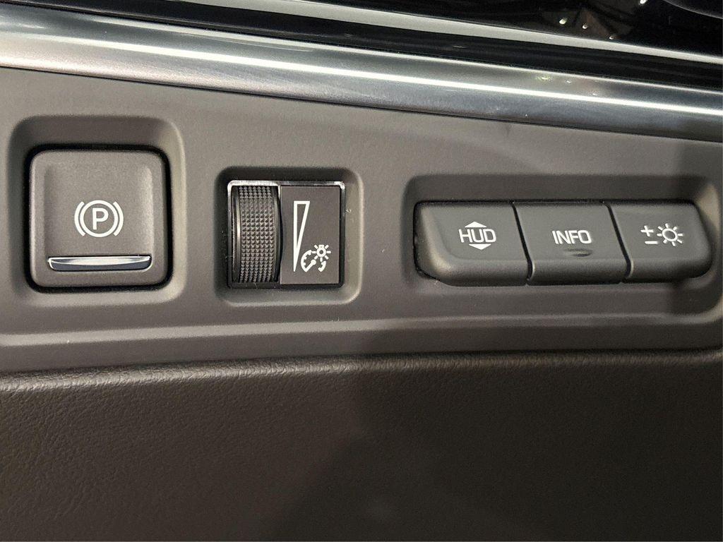 new 2025 Cadillac XT6 car