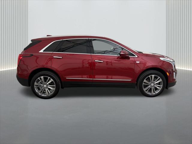 new 2025 Cadillac XT5 car, priced at $52,215