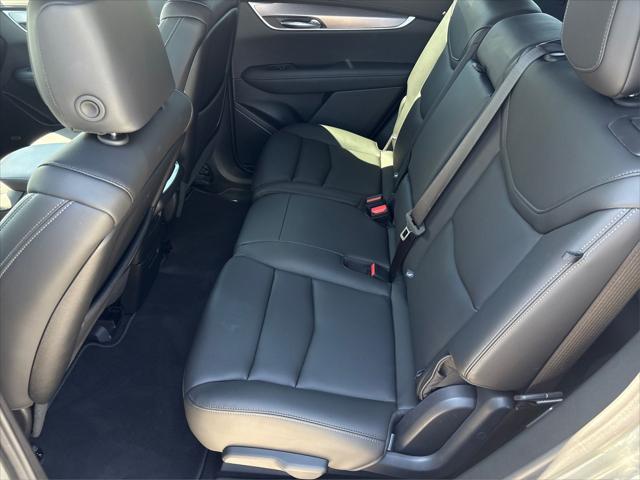 new 2025 Cadillac XT6 car, priced at $42,995