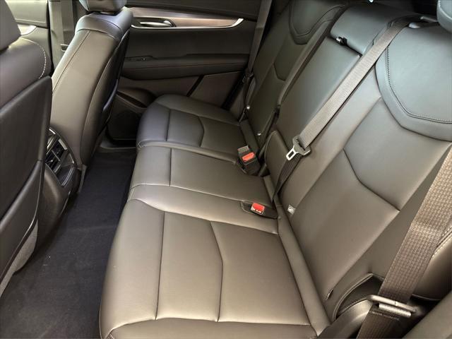 new 2025 Cadillac XT5 car, priced at $44,815