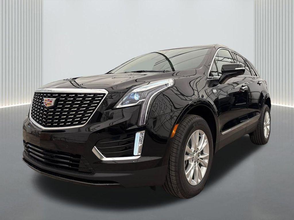 new 2025 Cadillac XT5 car, priced at $37,995