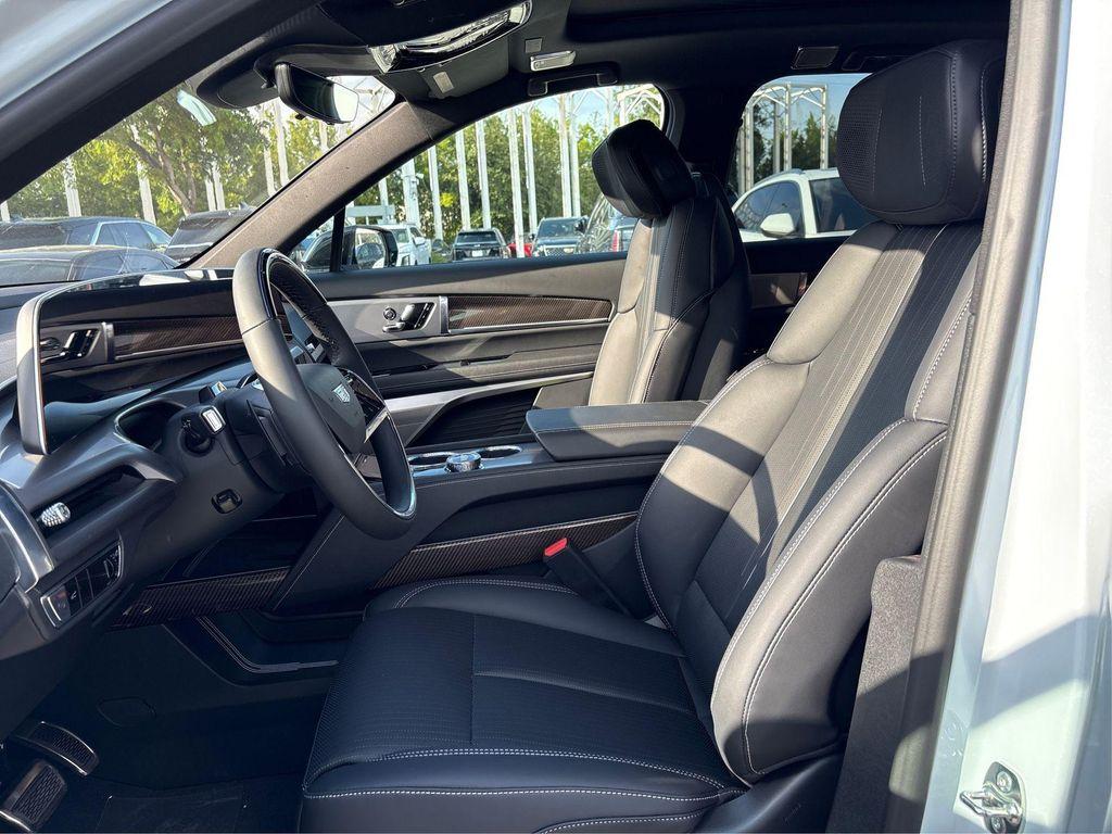 new 2026 Cadillac VISTIQ car, priced at $80,315