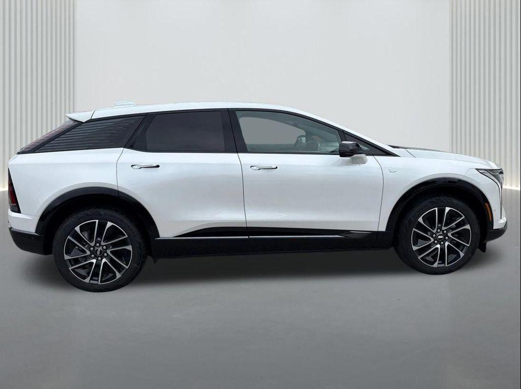 new 2025 Cadillac OPTIQ car, priced at $50,514