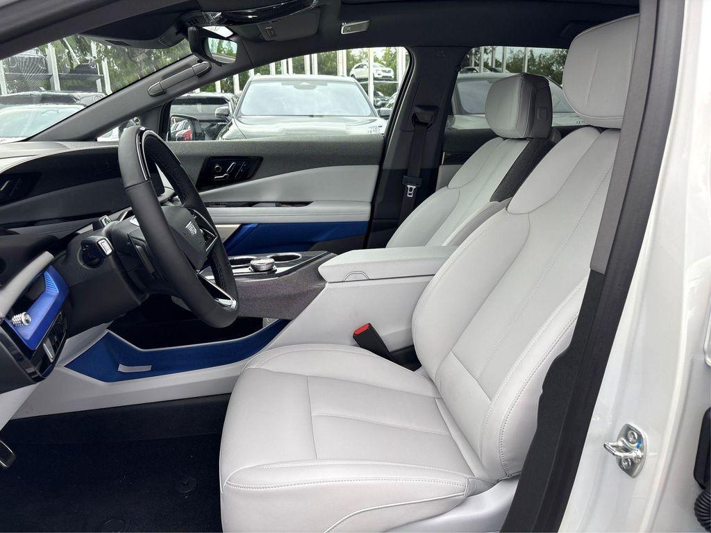 new 2025 Cadillac OPTIQ car, priced at $50,514