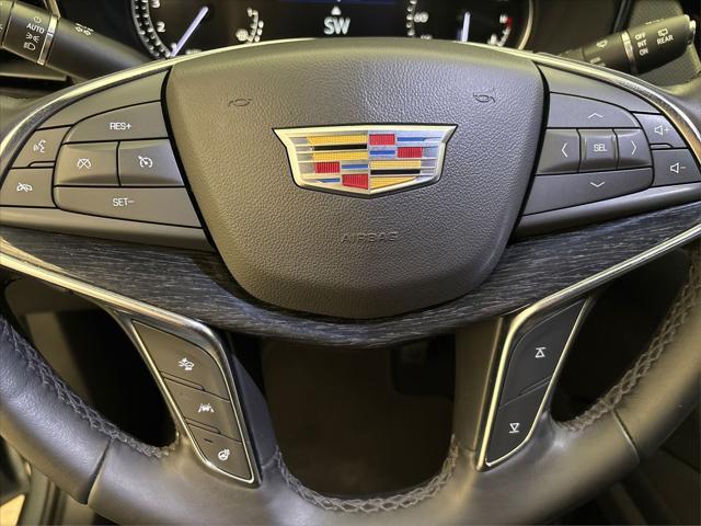 used 2021 Cadillac XT5 car, priced at $19,200