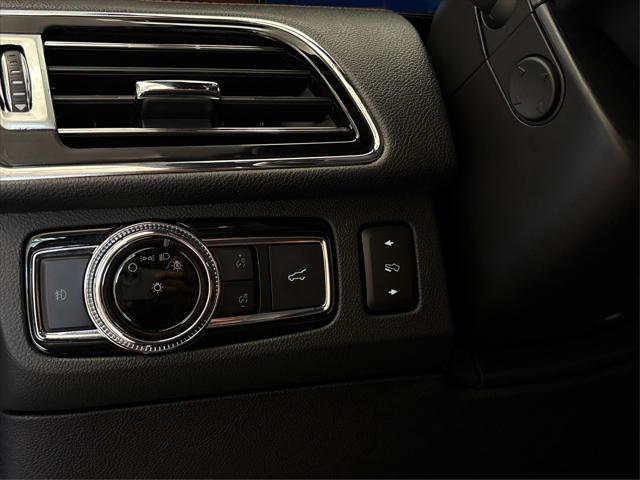 used 2021 Lincoln Navigator car, priced at $32,995