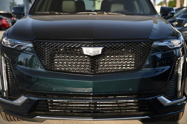 new 2024 Cadillac XT6 car, priced at $49,830