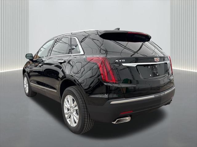 new 2025 Cadillac XT5 car, priced at $39,995