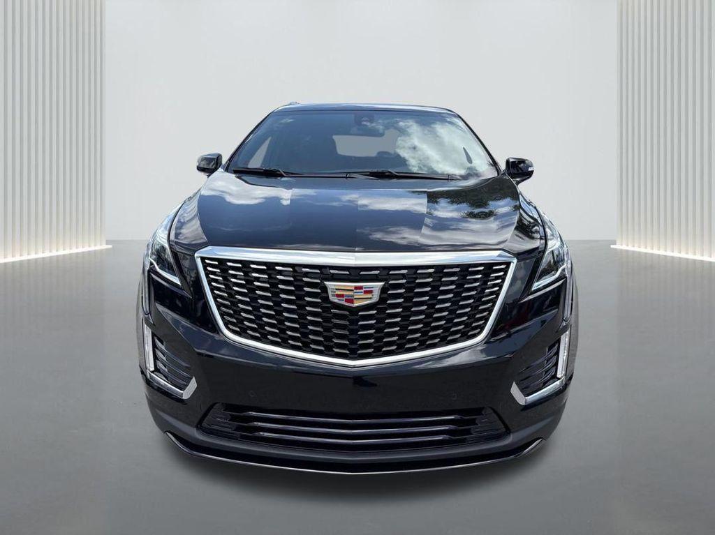 new 2025 Cadillac XT5 car, priced at $41,450