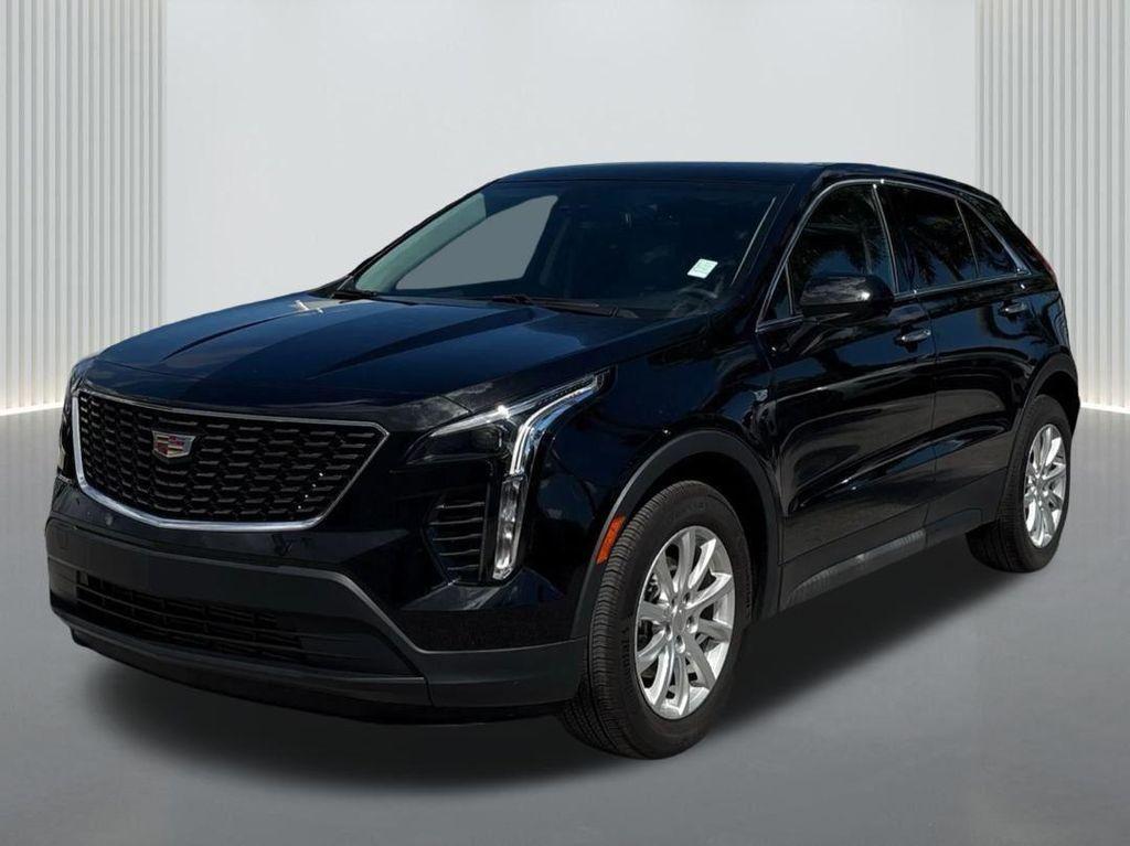used 2023 Cadillac XT4 car, priced at $27,639