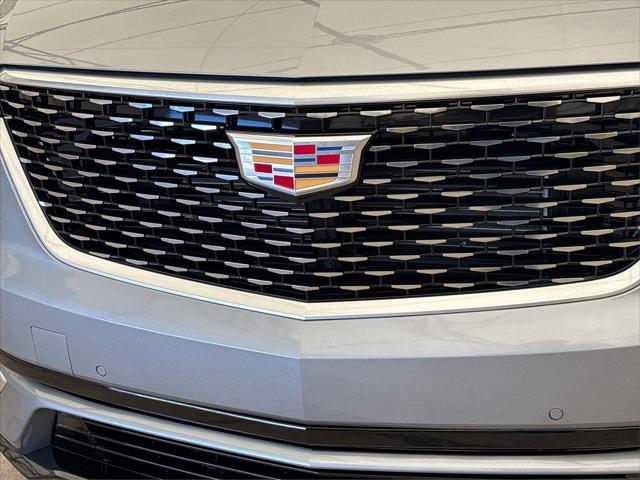new 2025 Cadillac XT6 car, priced at $49,550