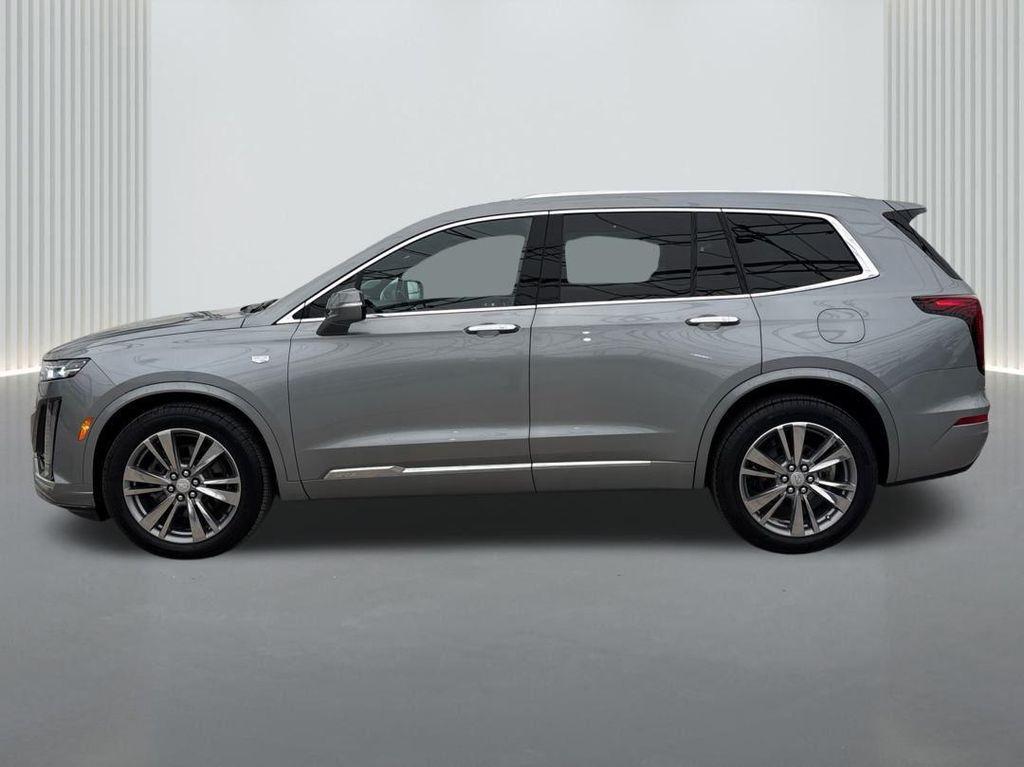 new 2025 Cadillac XT6 car, priced at $49,550