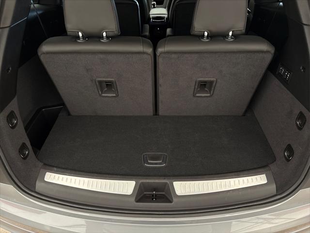 new 2025 Cadillac XT6 car, priced at $49,550