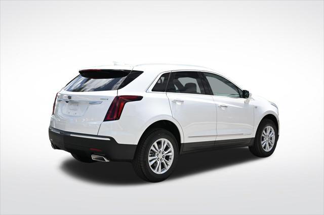 new 2024 Cadillac XT5 car, priced at $38,991