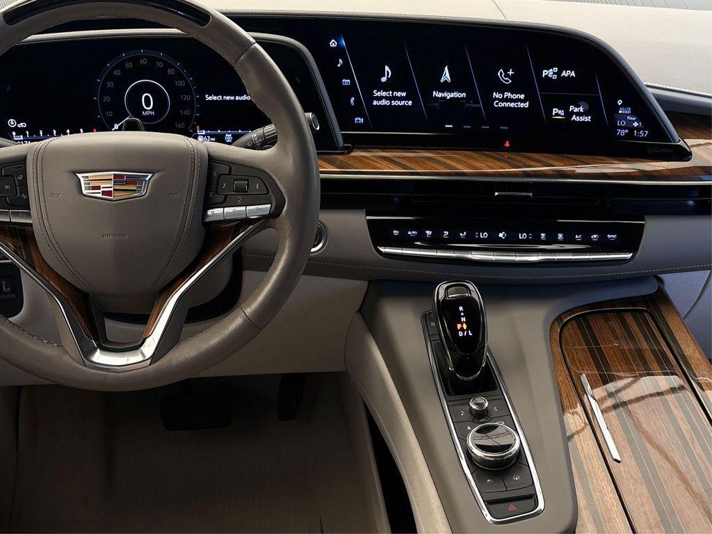 used 2024 Cadillac Escalade ESV car, priced at $88,790