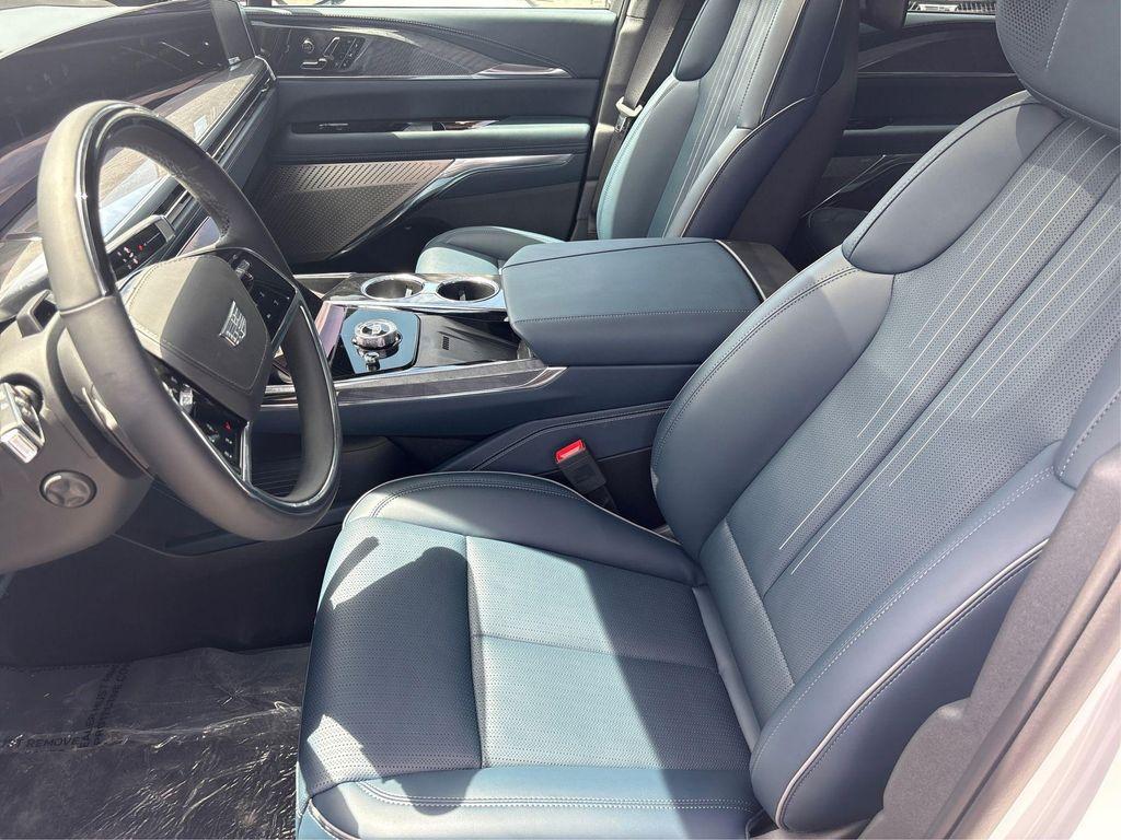new 2025 Cadillac Escalade IQ car, priced at $152,085