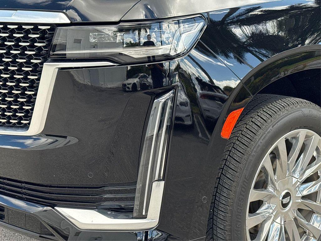 used 2022 Cadillac Escalade car, priced at $59,555