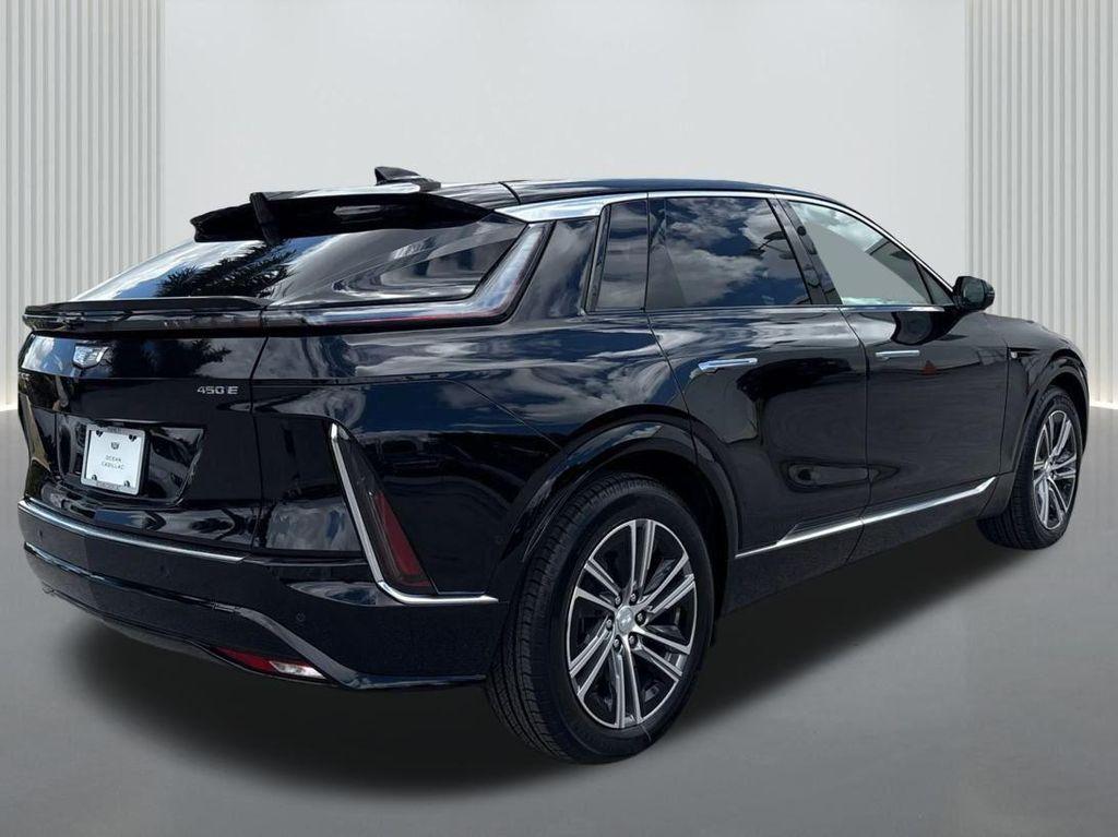 new 2025 Cadillac LYRIQ car, priced at $61,014