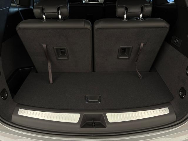 new 2025 Cadillac XT6 car, priced at $44,995