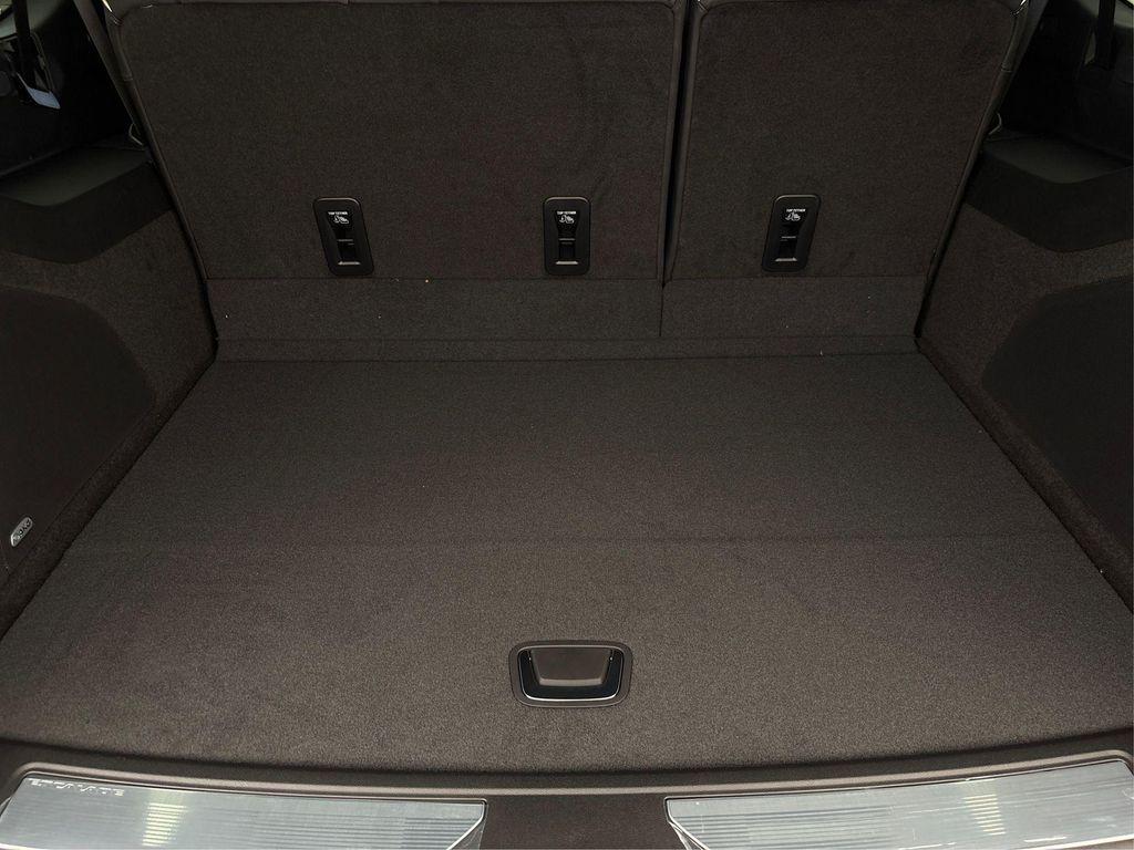 new 2025 Cadillac Escalade ESV car, priced at $127,040