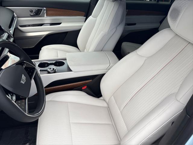 new 2026 Cadillac VISTIQ car, priced at $80,215