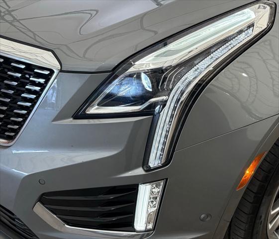 used 2023 Cadillac XT5 car, priced at $31,000