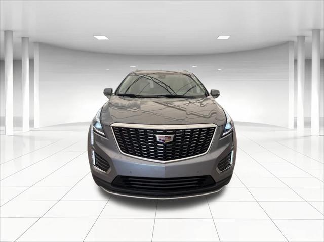 used 2023 Cadillac XT5 car, priced at $31,000