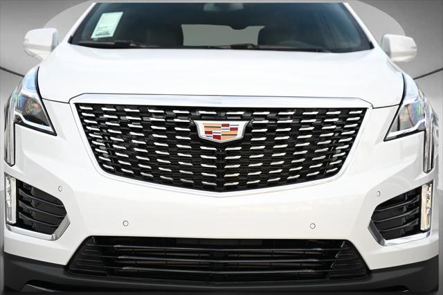 new 2024 Cadillac XT5 car, priced at $45,515