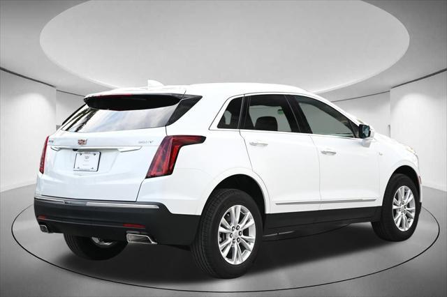 new 2024 Cadillac XT5 car, priced at $45,515