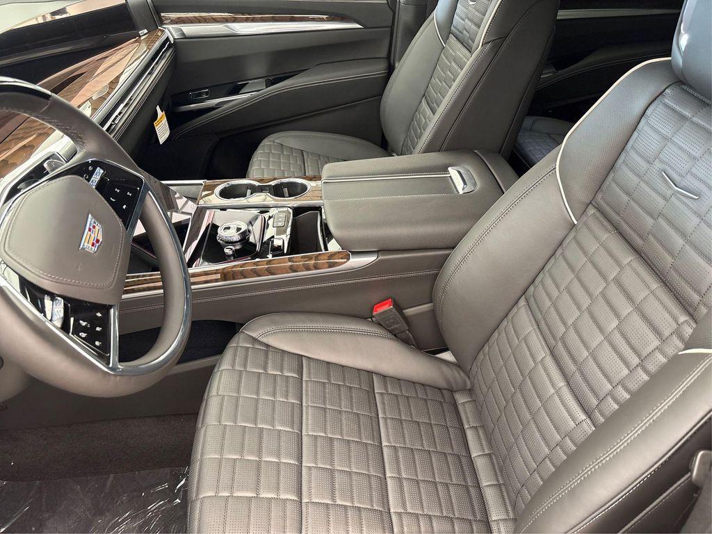 new 2025 Cadillac Escalade ESV car, priced at $126,320