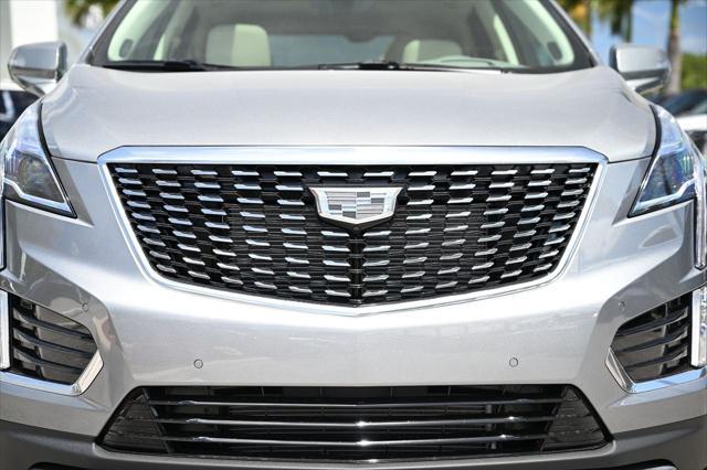 new 2024 Cadillac XT5 car, priced at $45,991