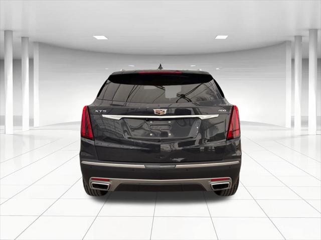 used 2021 Cadillac XT5 car, priced at $25,500