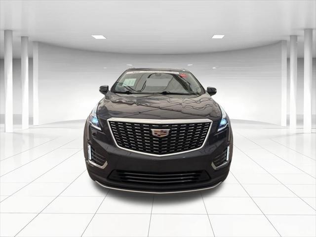 used 2021 Cadillac XT5 car, priced at $25,500