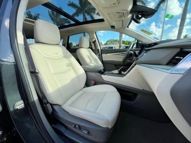 used 2021 Cadillac XT5 car, priced at $28,000